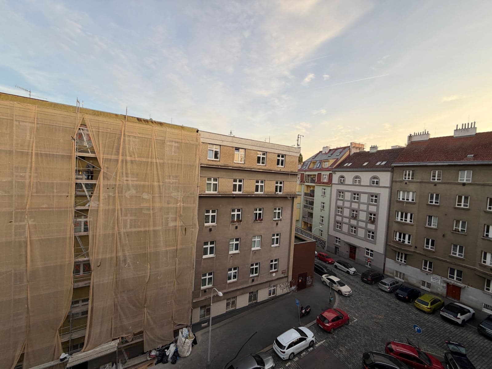 Prenájom bytu 1-izbový 50 m², Pod pramenem, Praha, Praha Prenájom bytu 1-izbový 50 m², Pod pramenem, Praha, Praha