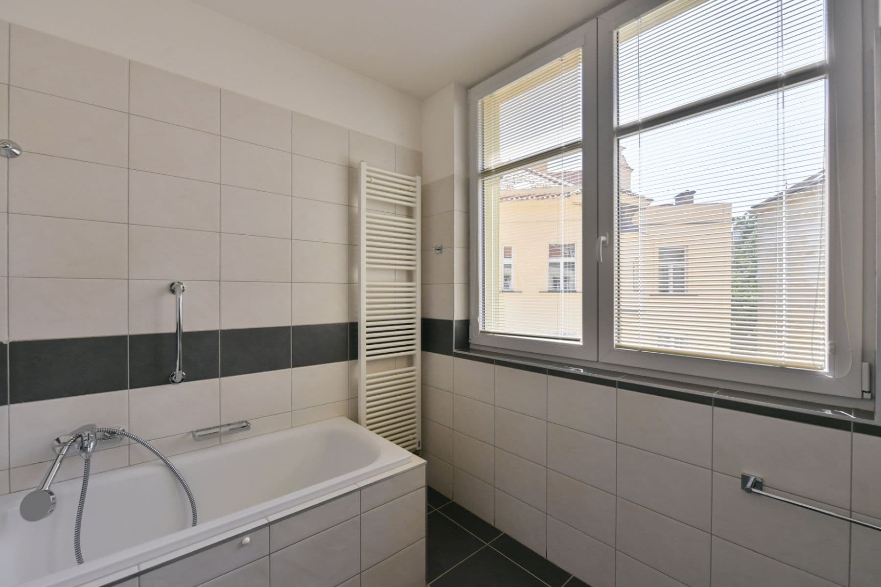 Prenájom bytu 1-izbový 26 m², Na ostrůvku, Praha, Praha Prenájom bytu 1-izbový 26 m², Na ostrůvku, Praha, Praha