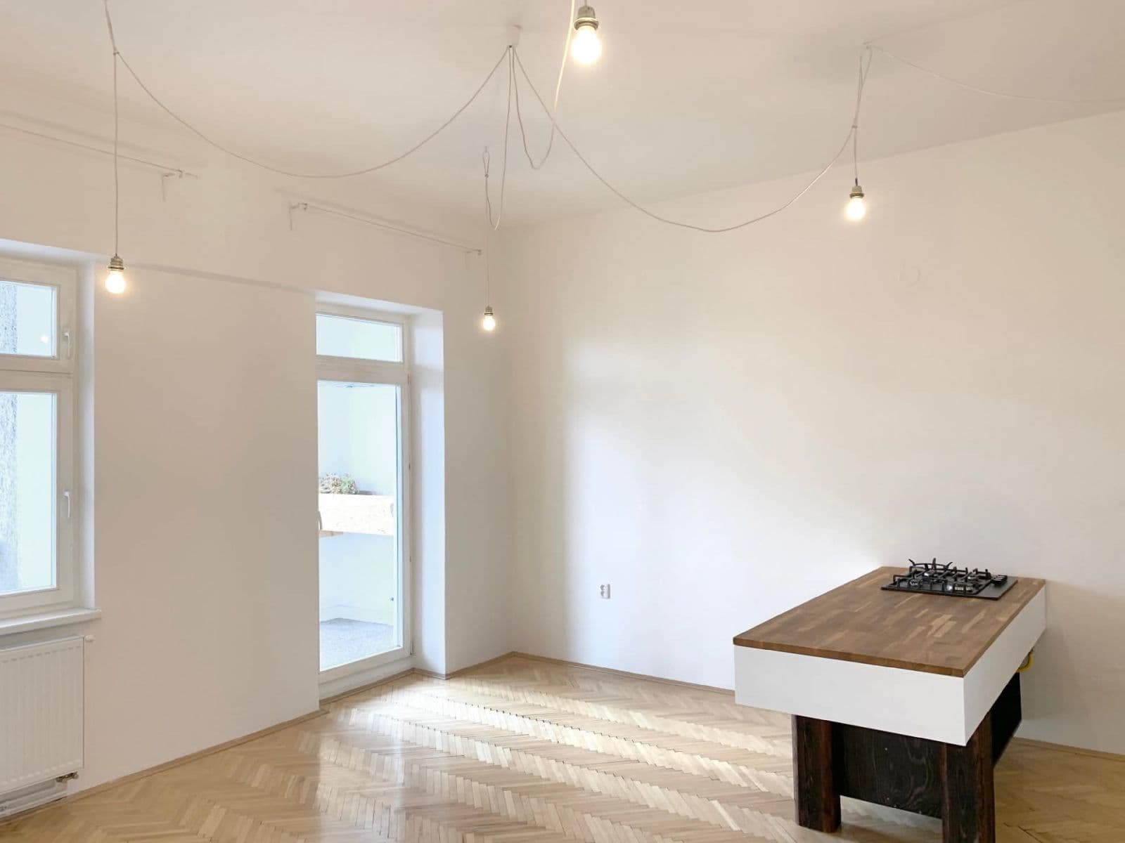 Prenájom bytu 2-izbový 62 m², Domažlická, Brno, Jihomoravský kraj Prenájom bytu 2-izbový 62 m², Domažlická, Brno, Jihomoravský kraj