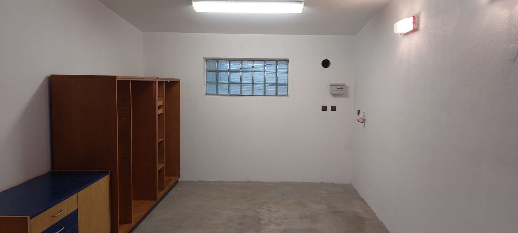 Prenájom garáže 18 m², Starý Plzenec, Plzeňský kraj Prenájom garáže 18 m², Starý Plzenec, Plzeňský kraj