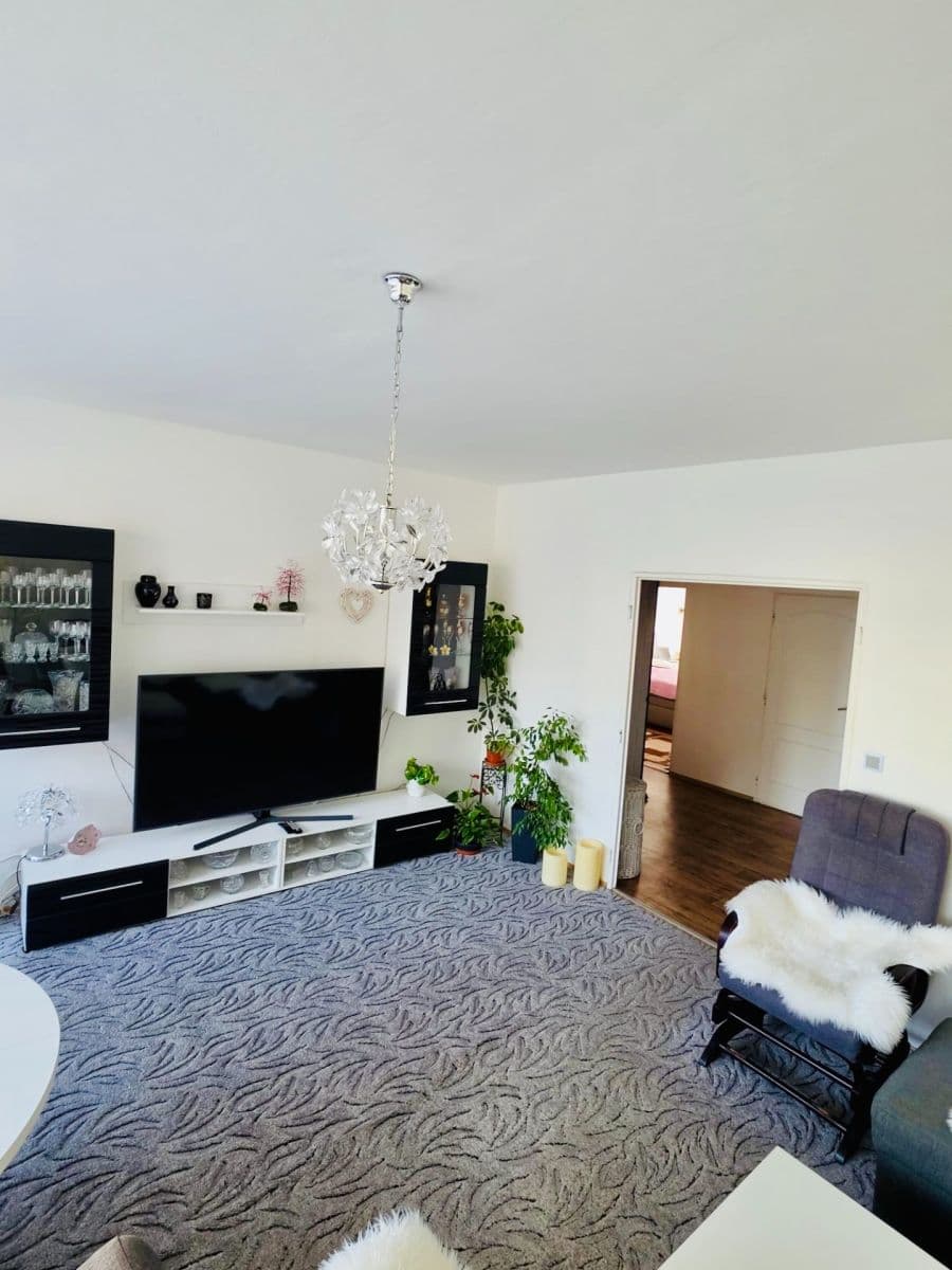 Predaj bytu 3-izbový 73 m², Okružní, Orlová, Moravskoslezský kraj Predaj bytu 3-izbový 73 m², Okružní, Orlová, Moravskoslezský kraj