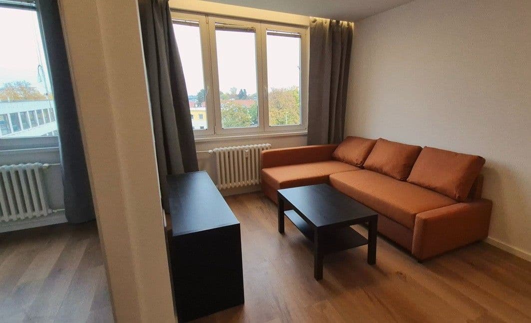 Prenájom bytu 2-izbový 41 m², Bohumínská, Praha, Praha Prenájom bytu 2-izbový 41 m², Bohumínská, Praha, Praha