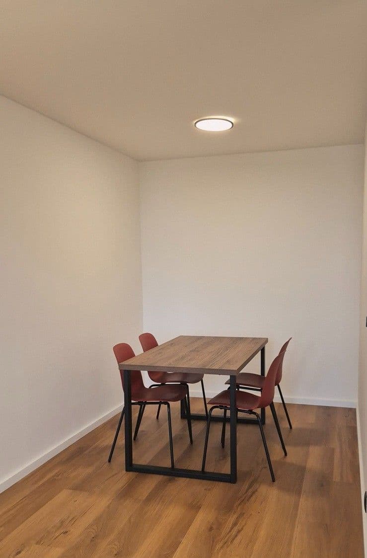 Prenájom bytu 2-izbový 41 m², Bohumínská, Praha, Praha Prenájom bytu 2-izbový 41 m², Bohumínská, Praha, Praha
