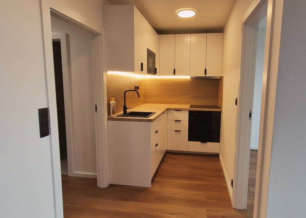 Prenájom bytu 2-izbový 41 m², Bohumínská, Praha, Praha Prenájom bytu 2-izbový 41 m², Bohumínská, Praha, Praha