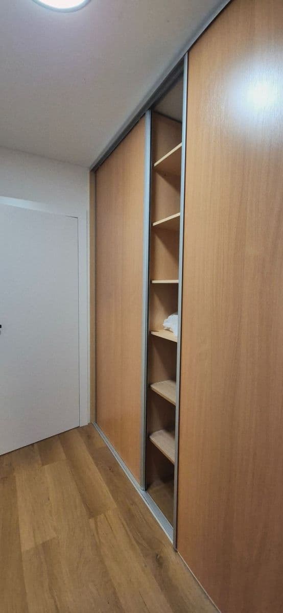 Prenájom bytu 2-izbový 41 m², Bohumínská, Praha, Praha Prenájom bytu 2-izbový 41 m², Bohumínská, Praha, Praha