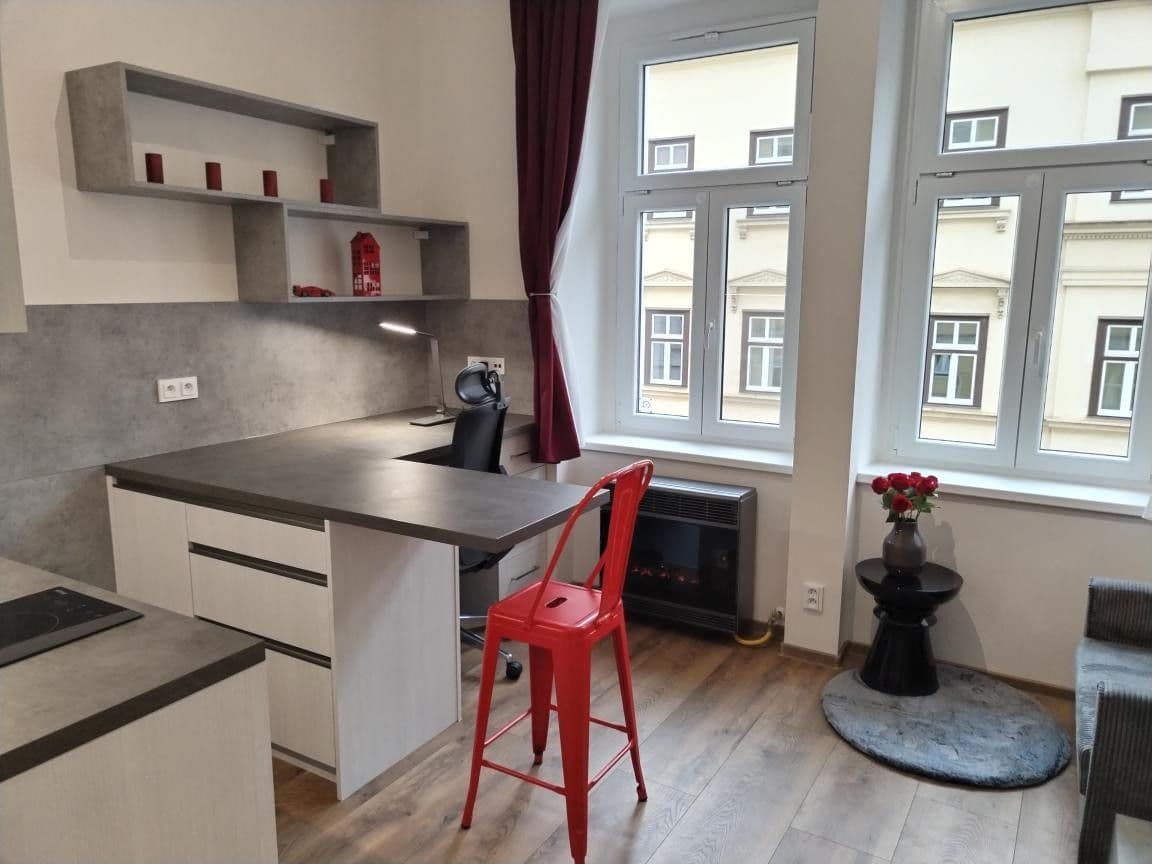 Prenájom bytu 1-izbový 22 m², Milíčova, Praha, Praha Prenájom bytu 1-izbový 22 m², Milíčova, Praha, Praha