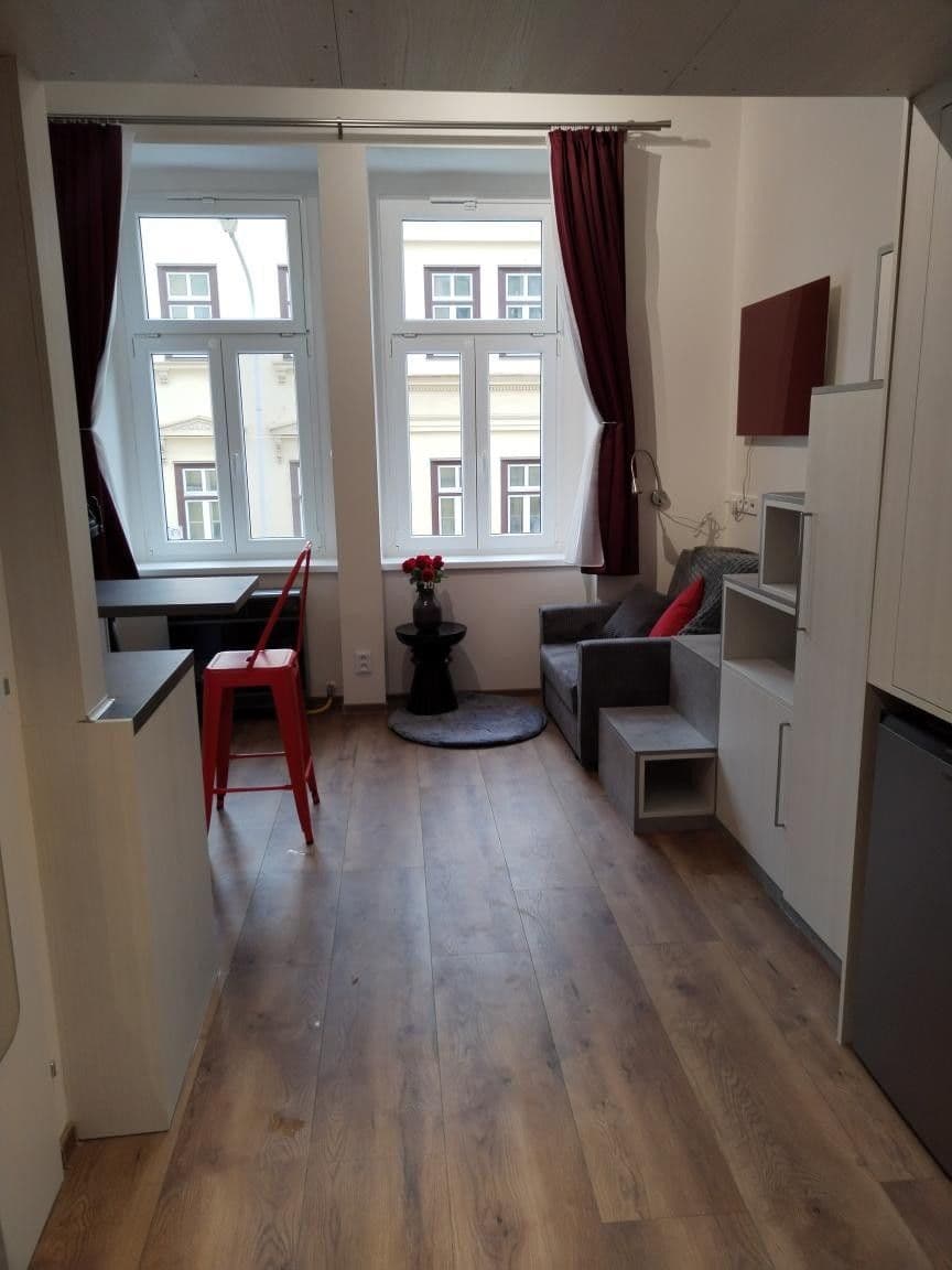 Prenájom bytu 1-izbový 22 m², Milíčova, Praha, Praha Prenájom bytu 1-izbový 22 m², Milíčova, Praha, Praha