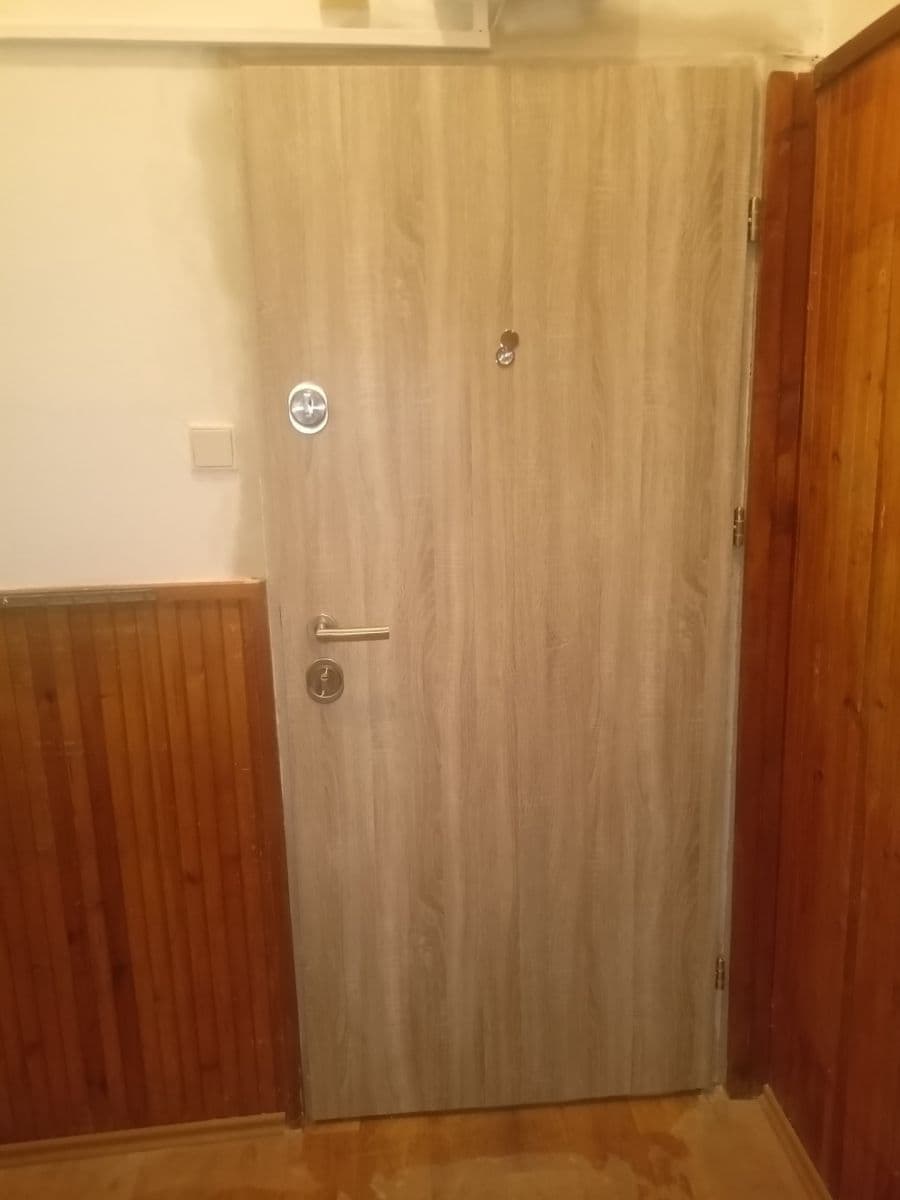 Prenájom bytu 3-izbový 65 m², Osvobození, Adamov, Jihomoravský kraj Prenájom bytu 3-izbový 65 m², Osvobození, Adamov, Jihomoravský kraj
