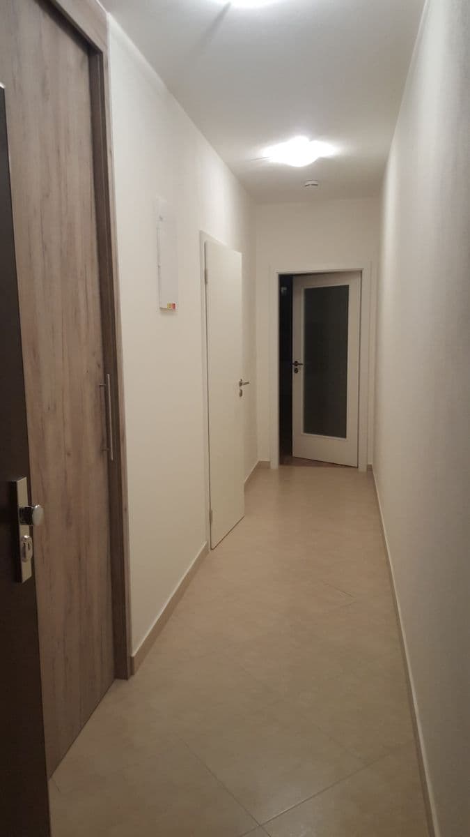 Prenájom bytu 1-izbový 37 m², Hornoměcholupská, Praha, Praha Prenájom bytu 1-izbový 37 m², Hornoměcholupská, Praha, Praha