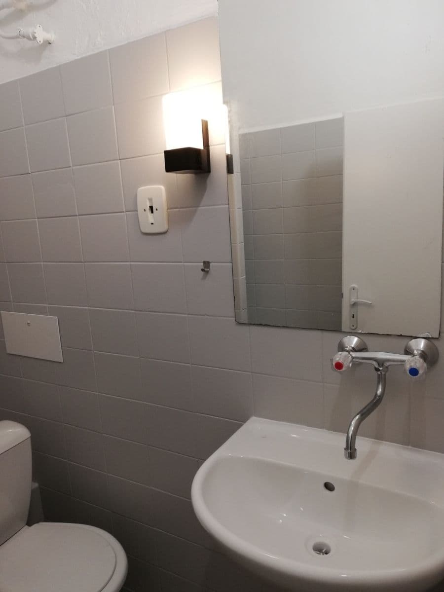 Prenájom bytu 1-izbový 38 m², Minská, Praha, Praha Prenájom bytu 1-izbový 38 m², Minská, Praha, Praha