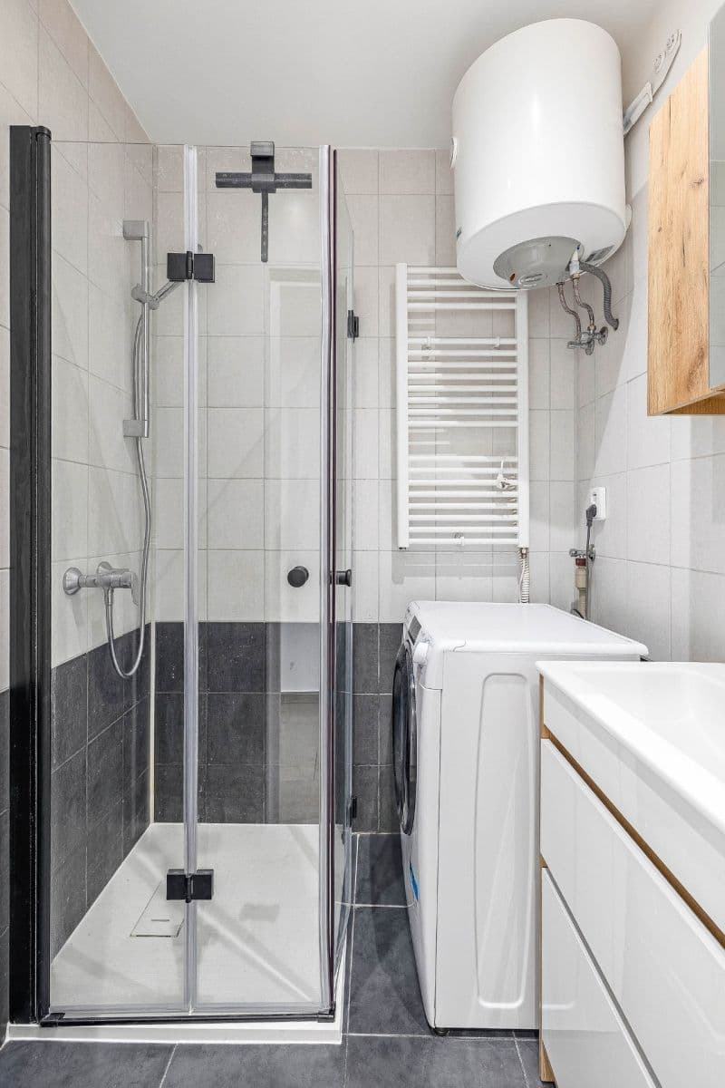 Prenájom bytu 2-izbový 49 m², Jungmannova, Český Brod, Středočeský kraj Prenájom bytu 2-izbový 49 m², Jungmannova, Český Brod, Středočeský kraj