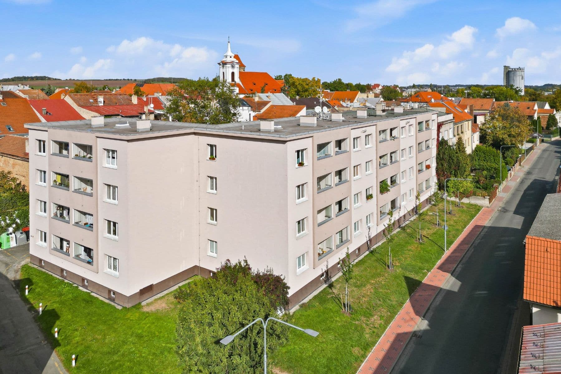 Prenájom bytu 2-izbový 49 m², Jungmannova, Český Brod, Středočeský kraj Prenájom bytu 2-izbový 49 m², Jungmannova, Český Brod, Středočeský kraj