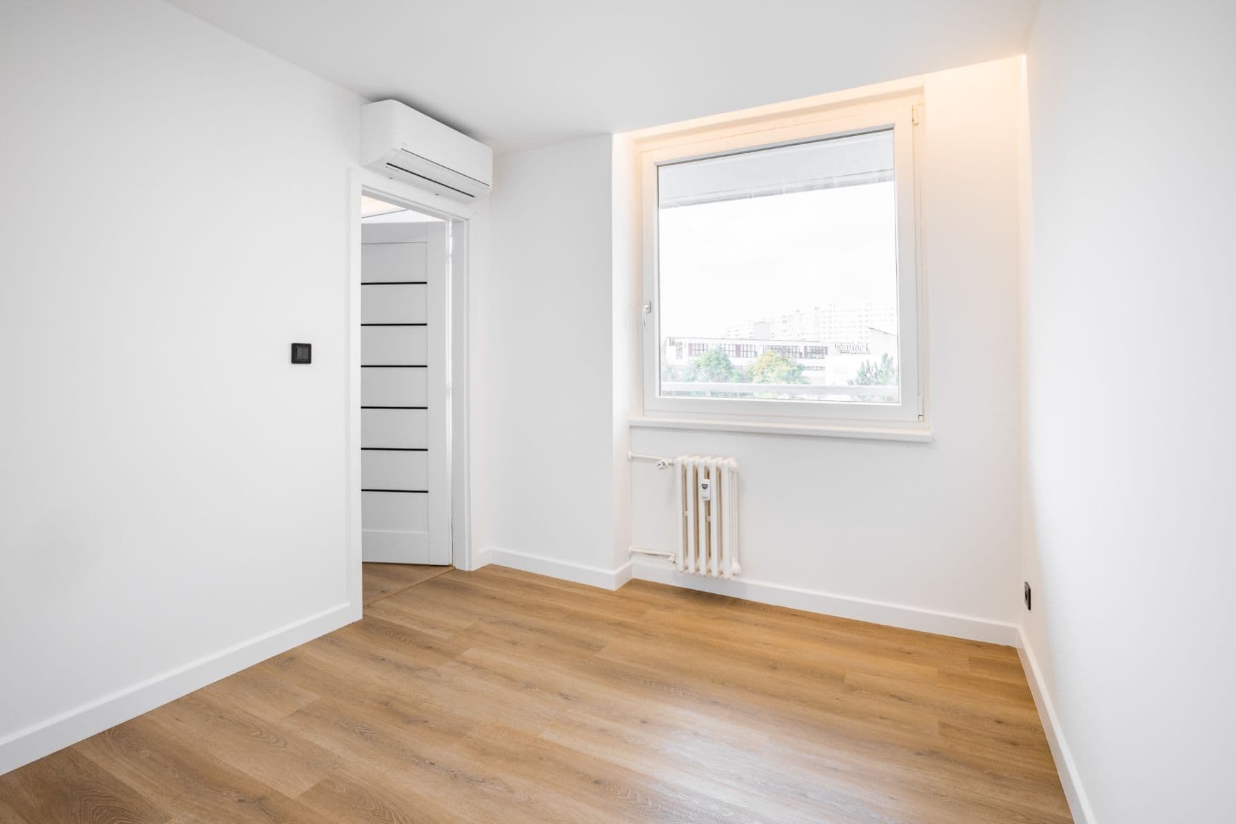 Predaj bytu 2-izbový 46 m², U Jezera, Praha, Praha Predaj bytu 2-izbový 46 m², U Jezera, Praha, Praha