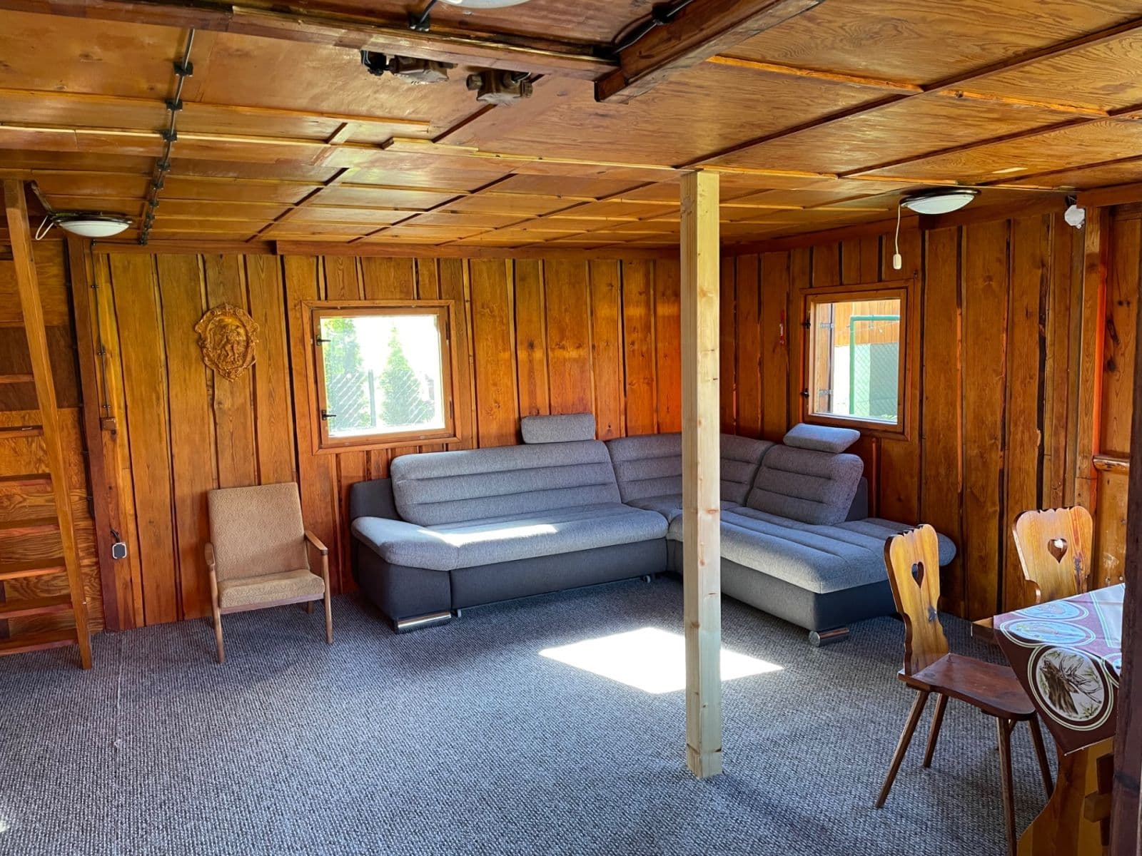 Prenájom rekreačného objektu 56 m², pozemok 340 m², Dobšín, Středočeský kraj Prenájom rekreačného objektu 56 m², pozemok 340 m², Dobšín, Středočeský kraj