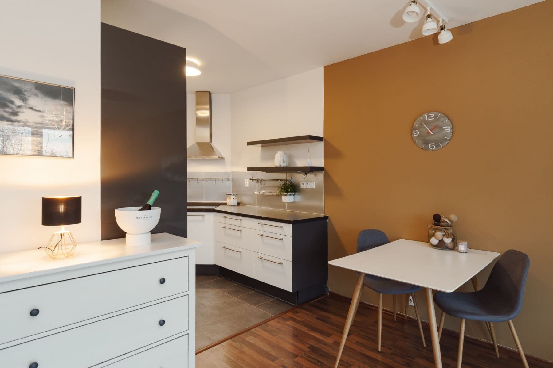 Predaj bytu 2-izbový 54 m², U Staré cihelny, Praha, Praha Predaj bytu 2-izbový 54 m², U Staré cihelny, Praha, Praha