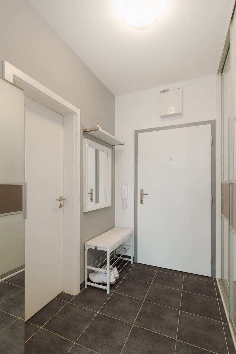 Predaj bytu 2-izbový 54 m², U Staré cihelny, Praha, Praha Predaj bytu 2-izbový 54 m², U Staré cihelny, Praha, Praha