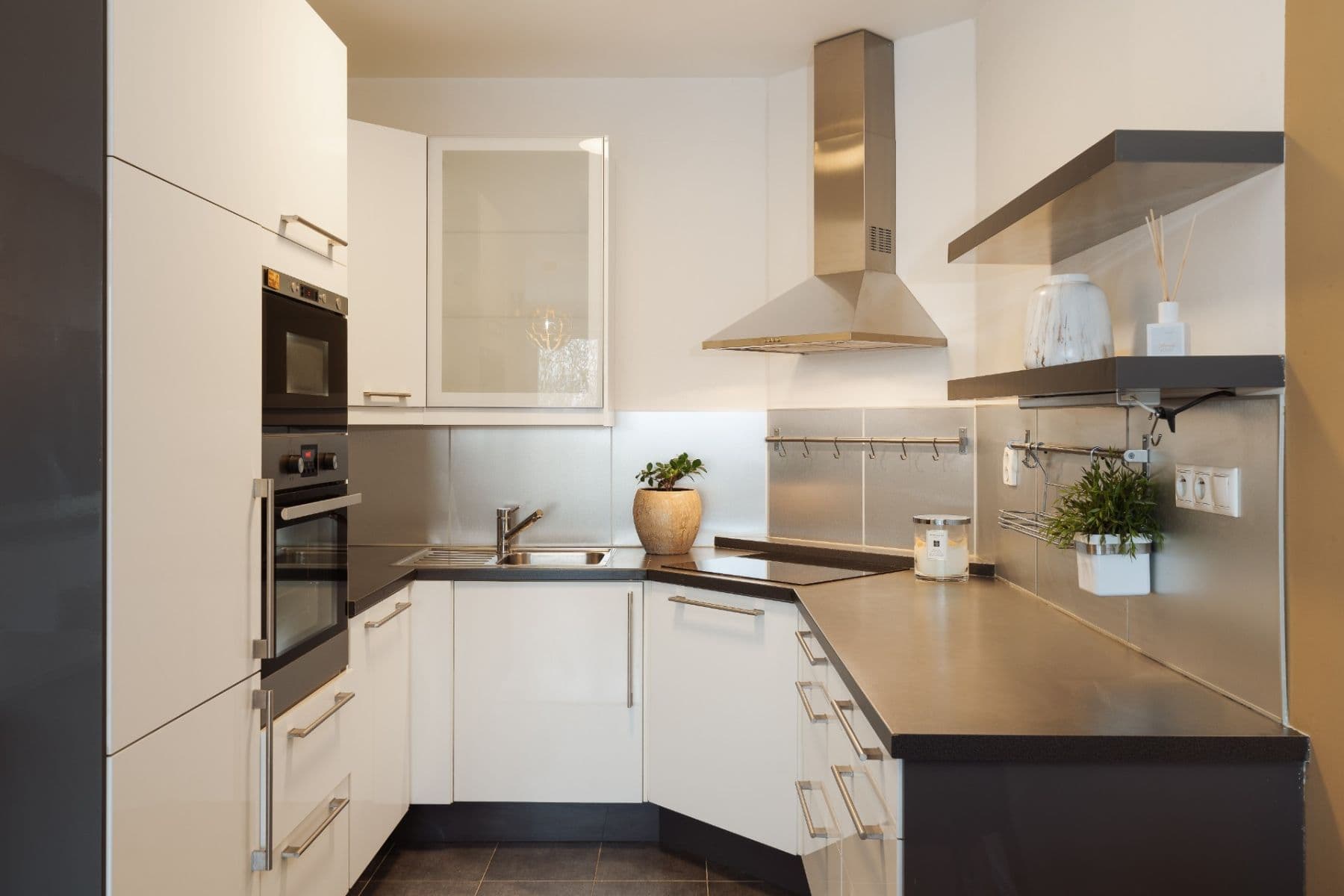 Predaj bytu 2-izbový 54 m², U Staré cihelny, Praha, Praha Predaj bytu 2-izbový 54 m², U Staré cihelny, Praha, Praha