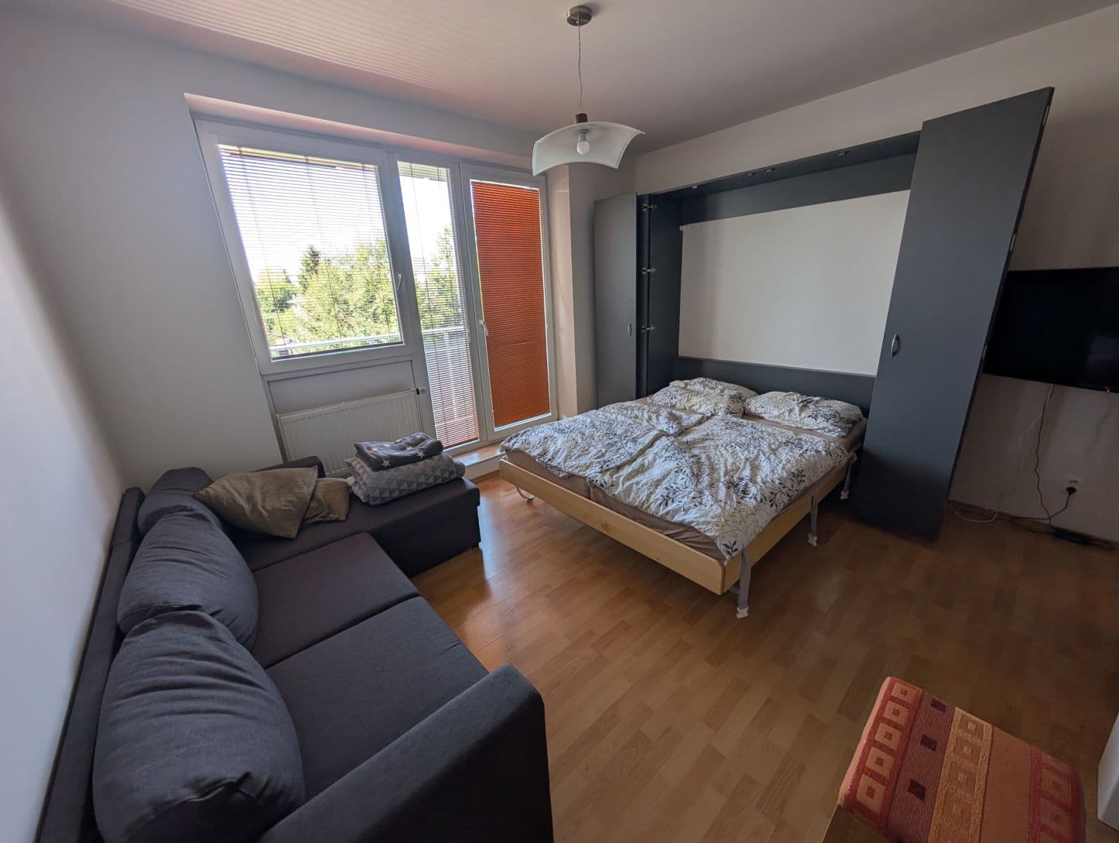 Prenájom bytu 1-izbový 31 m², Beranových, Praha, Praha Prenájom bytu 1-izbový 31 m², Beranových, Praha, Praha