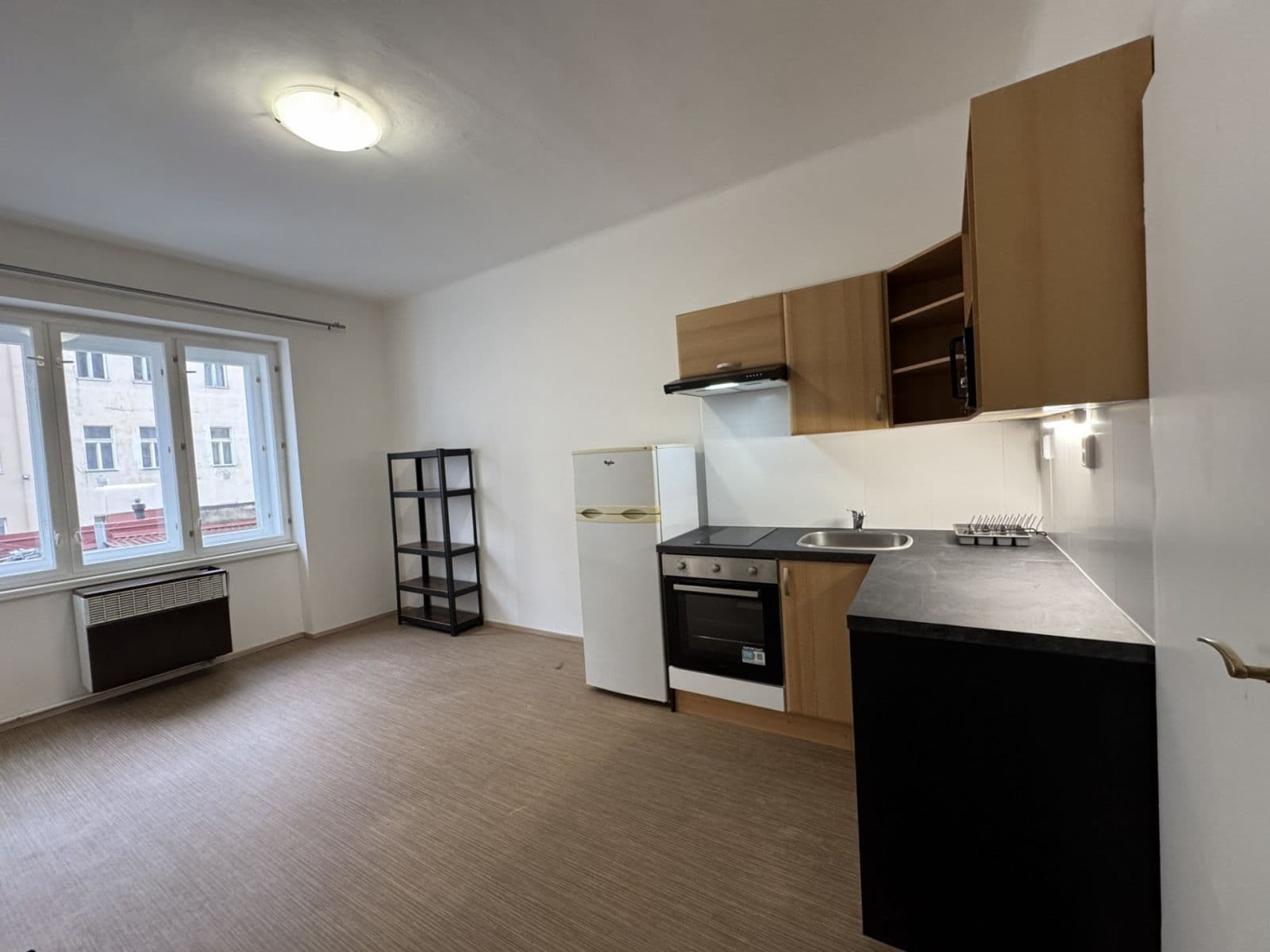 Prenájom bytu Garsoniéra 25 m², Oldřichova, Praha, Praha Prenájom bytu Garsoniéra 25 m², Oldřichova, Praha, Praha