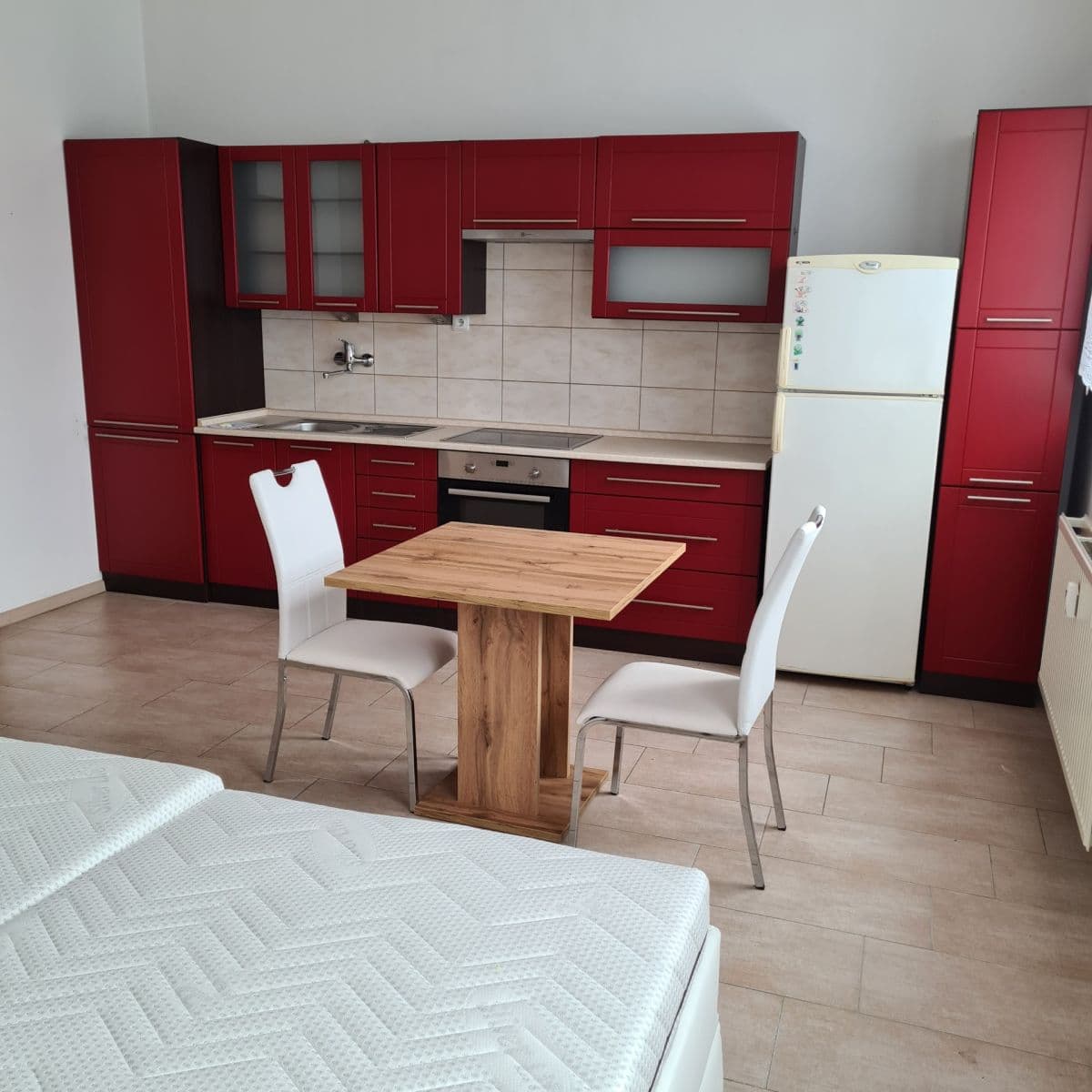 Prenájom bytu 1-izbový 37 m², A. Trägera, České Budějovice, Jihočeský kraj Prenájom bytu 1-izbový 37 m², A. Trägera, České Budějovice, Jihočeský kraj