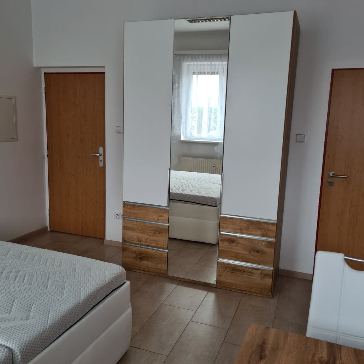 Prenájom bytu 1-izbový 37 m², A. Trägera, České Budějovice, Jihočeský kraj Prenájom bytu 1-izbový 37 m², A. Trägera, České Budějovice, Jihočeský kraj