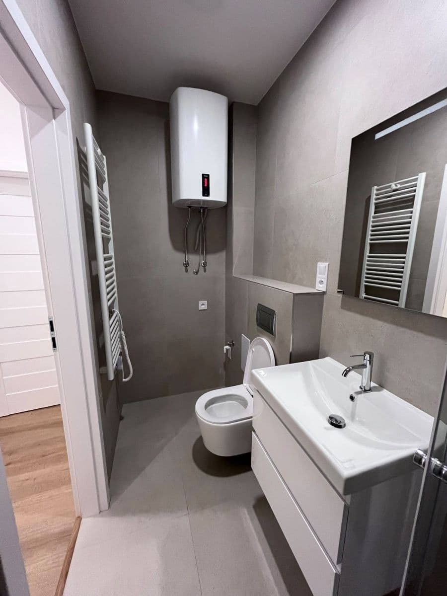 Prenájom bytu 2-izbový 42 m², Musílkova, Praha, Praha Prenájom bytu 2-izbový 42 m², Musílkova, Praha, Praha