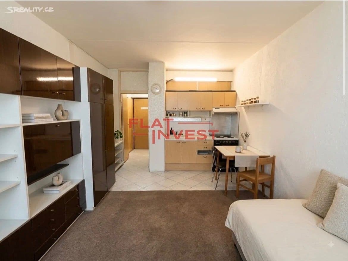 Predaj bytu 1-izbový 23 m², Jiřího z Poděbrad, Sokolov, Karlovarský kraj Predaj bytu 1-izbový 23 m², Jiřího z Poděbrad, Sokolov, Karlovarský kraj