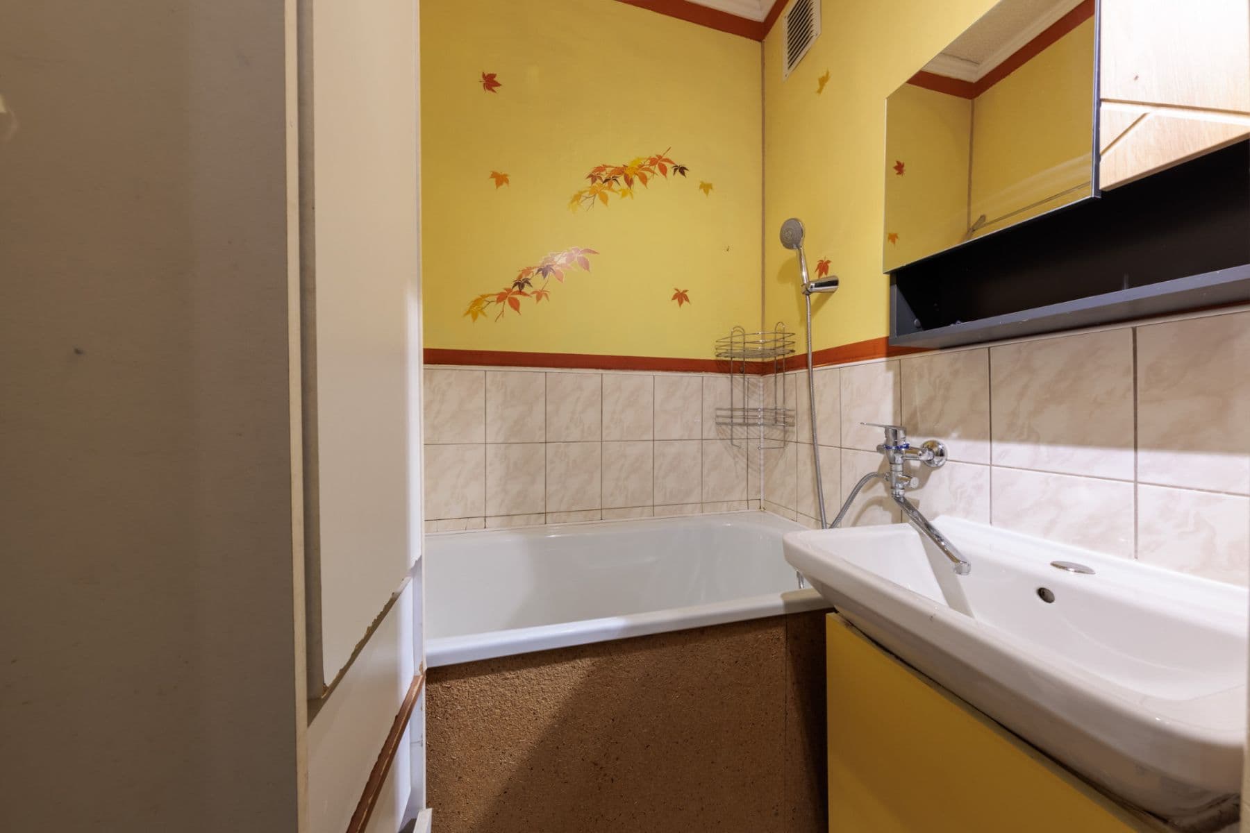Predaj bytu 4-izbový 82 m², Sokolovská, Sokolov, Karlovarský kraj Predaj bytu 4-izbový 82 m², Sokolovská, Sokolov, Karlovarský kraj
