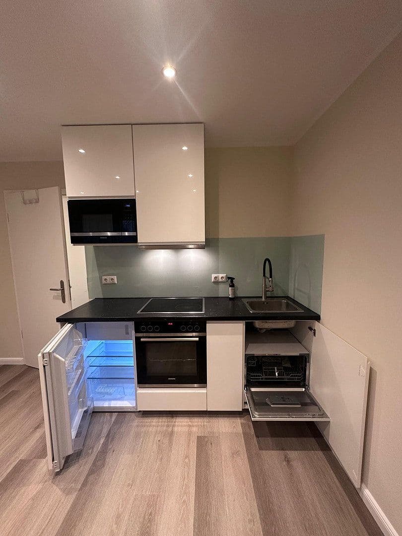 Prenájom bytu 2-izbový 41 m², In der Au 35, Frankfurt am Main, Hesensko Prenájom bytu 2-izbový 41 m², In der Au 35, Frankfurt am Main, Hesensko