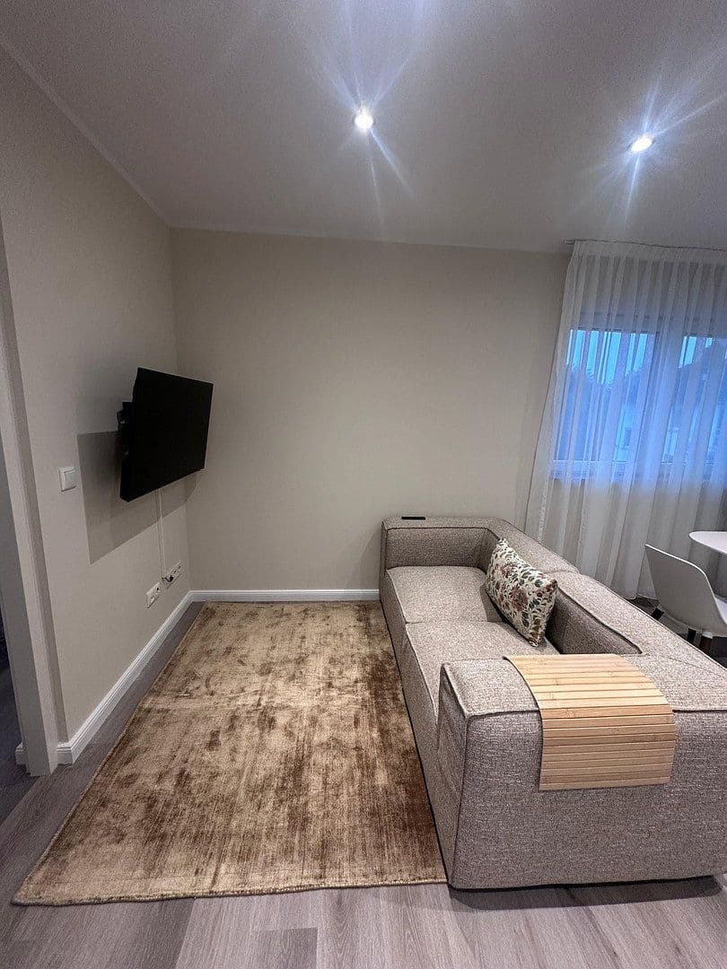 Prenájom bytu 2-izbový 41 m², In der Au 35, Frankfurt am Main, Hesensko Prenájom bytu 2-izbový 41 m², In der Au 35, Frankfurt am Main, Hesensko