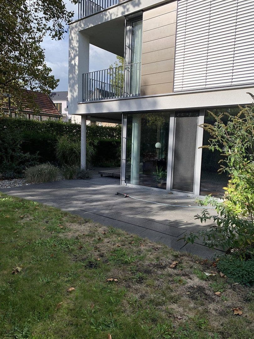Prenájom bytu 3-izbový 100 m², Feldstraße 16, Gütersloh, Severné Porýnie - Westfálsko Prenájom bytu 3-izbový 100 m², Feldstraße 16, Gütersloh, Severné Porýnie - Westfálsko