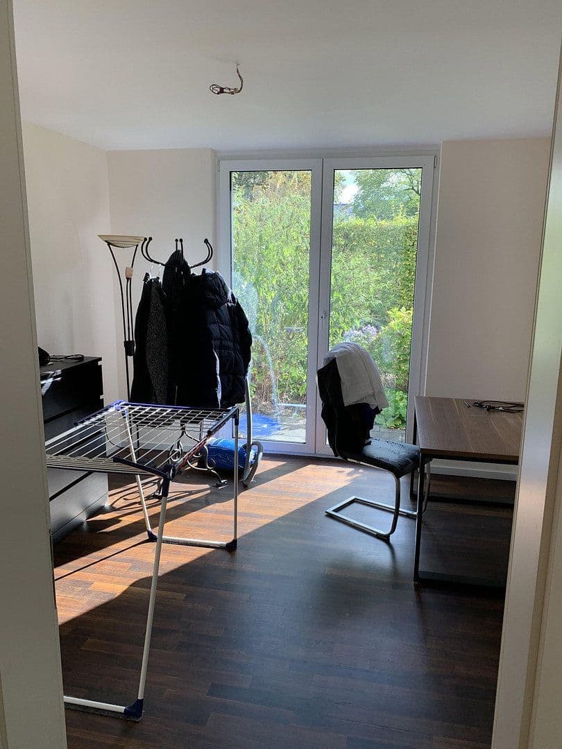 Prenájom bytu 3-izbový 100 m², Feldstraße 16, Gütersloh, Severné Porýnie - Westfálsko Prenájom bytu 3-izbový 100 m², Feldstraße 16, Gütersloh, Severné Porýnie - Westfálsko