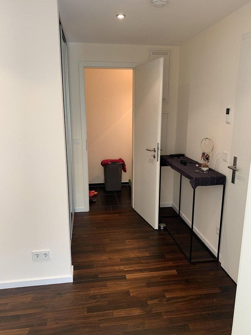 Prenájom bytu 3-izbový 100 m², Feldstraße 16, Gütersloh, Severné Porýnie - Westfálsko Prenájom bytu 3-izbový 100 m², Feldstraße 16, Gütersloh, Severné Porýnie - Westfálsko