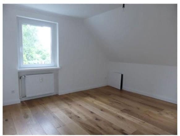 Prenájom bytu 4-izbový 120 m², Bremen, Brémy Prenájom bytu 4-izbový 120 m², Bremen, Brémy