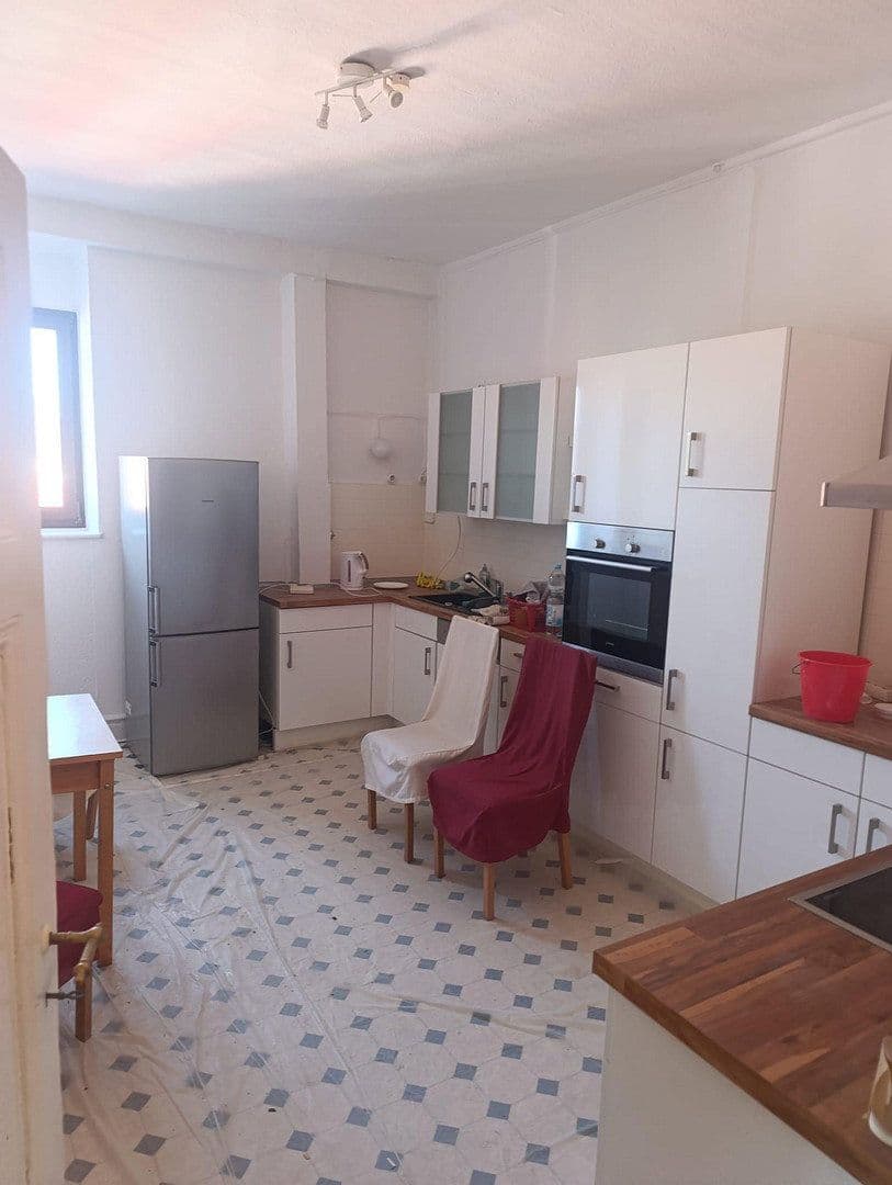 Prenájom bytu 3-izbový 107 m², Bahnhofstraße, Trier, Porýnie-Falcko Prenájom bytu 3-izbový 107 m², Bahnhofstraße, Trier, Porýnie-Falcko