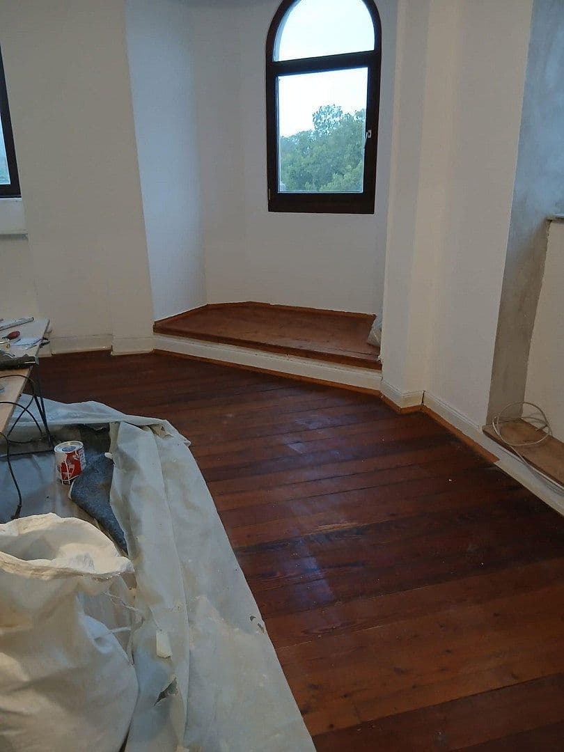 Prenájom bytu 3-izbový 107 m², Bahnhofstraße, Trier, Porýnie-Falcko Prenájom bytu 3-izbový 107 m², Bahnhofstraße, Trier, Porýnie-Falcko