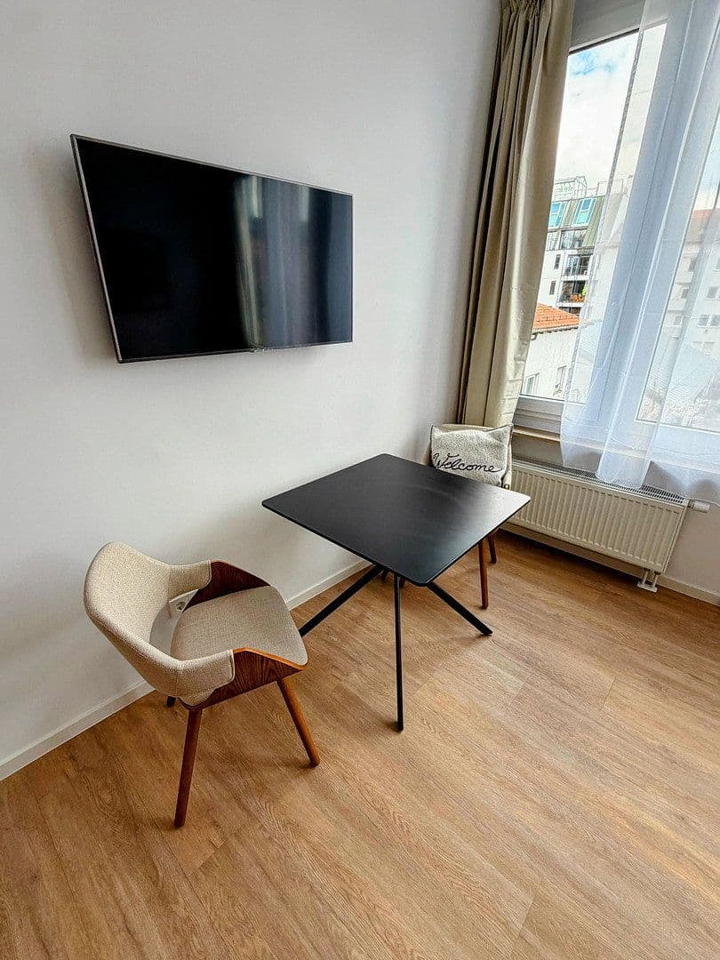 Prenájom bytu 1-izbový 32 m², Rotebühlstrasse 108, Stuttgart West, Bádensko-Wurttembersko Prenájom bytu 1-izbový 32 m², Rotebühlstrasse 108, Stuttgart West, Bádensko-Wurttembersko
