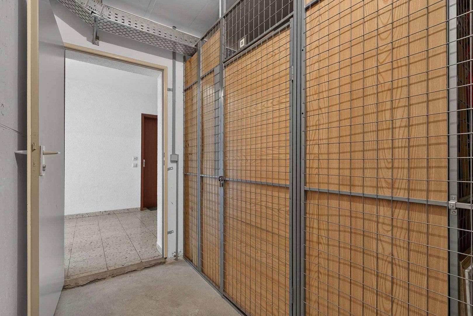 Prenájom bytu 2-izbový 70 m², Karlsruhe-Grötzingen, Bádensko-Wurttembersko Prenájom bytu 2-izbový 70 m², Karlsruhe-Grötzingen, Bádensko-Wurttembersko