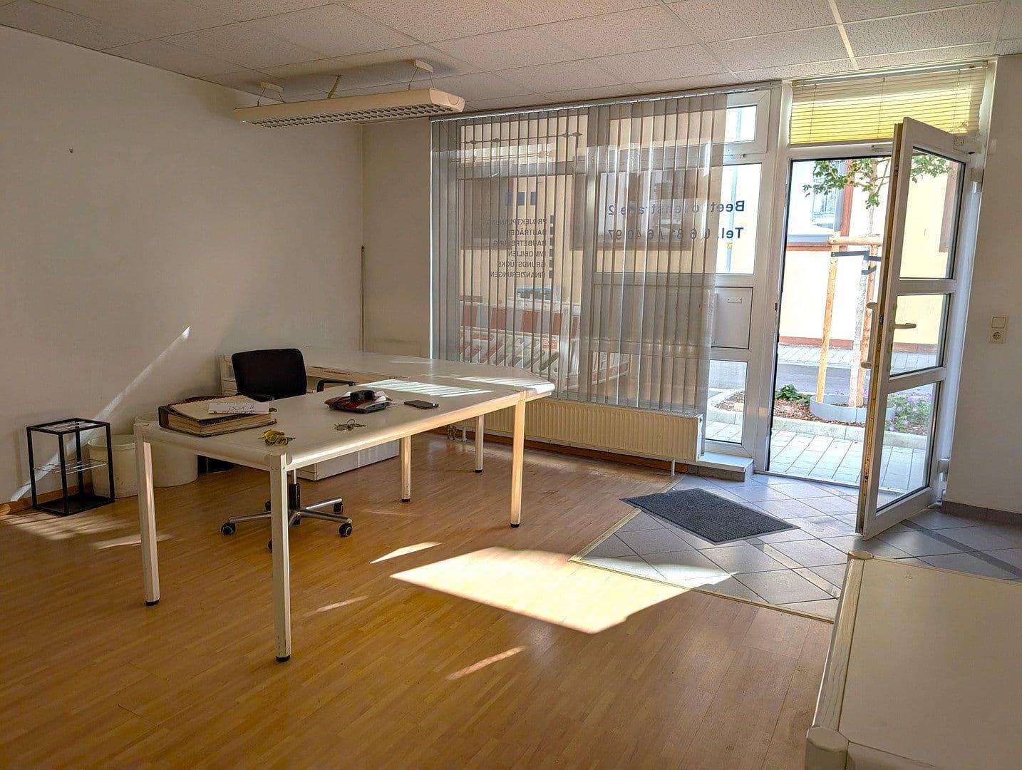 Prenájom kancelárie 103 m², Kaiserslautern, Porýnie-Falcko Prenájom kancelárie 103 m², Kaiserslautern, Porýnie-Falcko