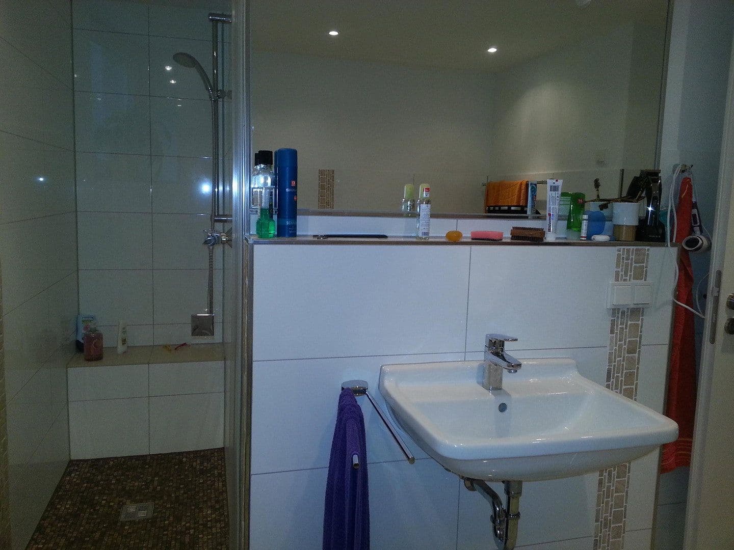 Prenájom bytu 2-izbový 74 m², Troisdorf, Severné Porýnie - Westfálsko Prenájom bytu 2-izbový 74 m², Troisdorf, Severné Porýnie - Westfálsko