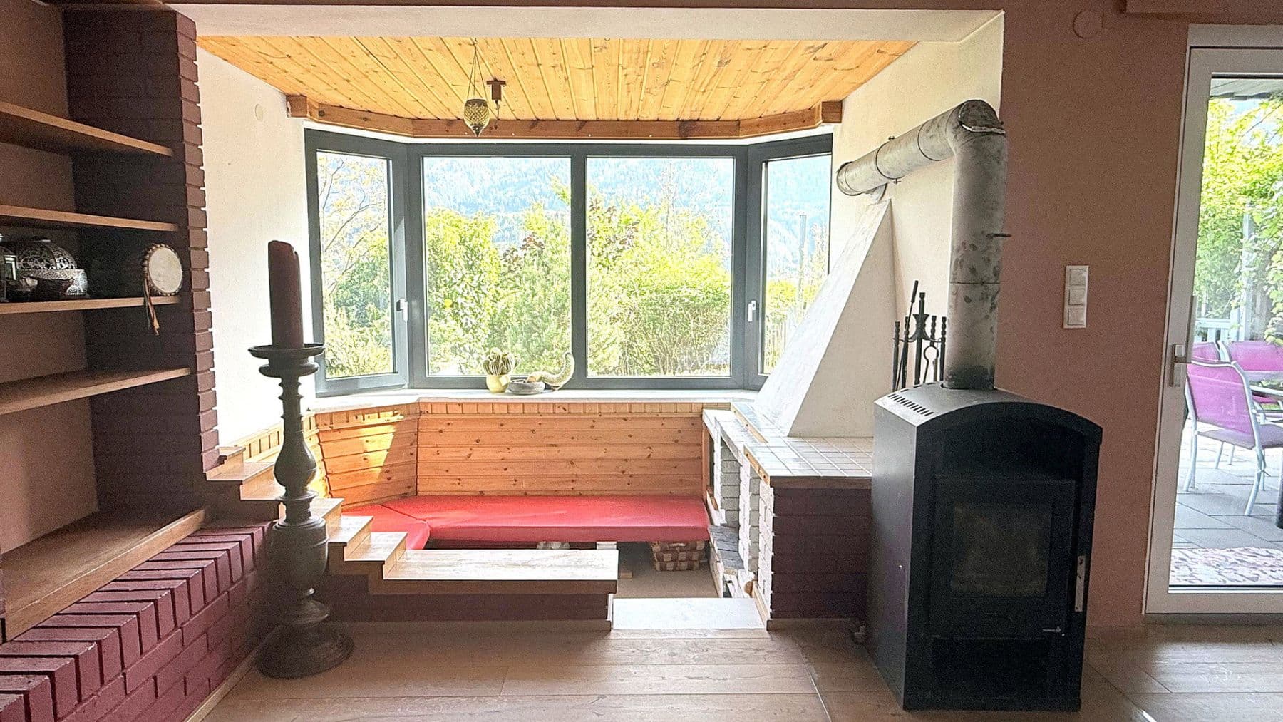 Predaj domu 265 m², pozemok 786 m², Pettnau, Tirolsko Predaj domu 265 m², pozemok 786 m², Pettnau, Tirolsko