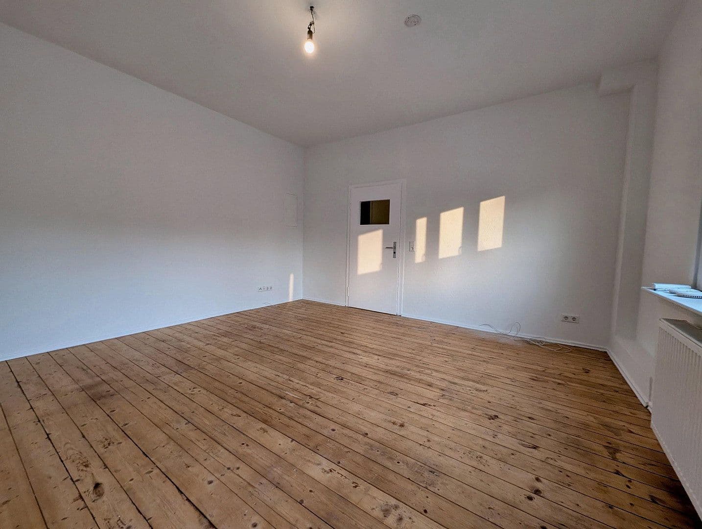 Prenájom bytu 2-izbový 58 m², Merscheider Straße 99a, Solingen, Severné Porýnie - Westfálsko Prenájom bytu 2-izbový 58 m², Merscheider Straße 99a, Solingen, Severné Porýnie - Westfálsko