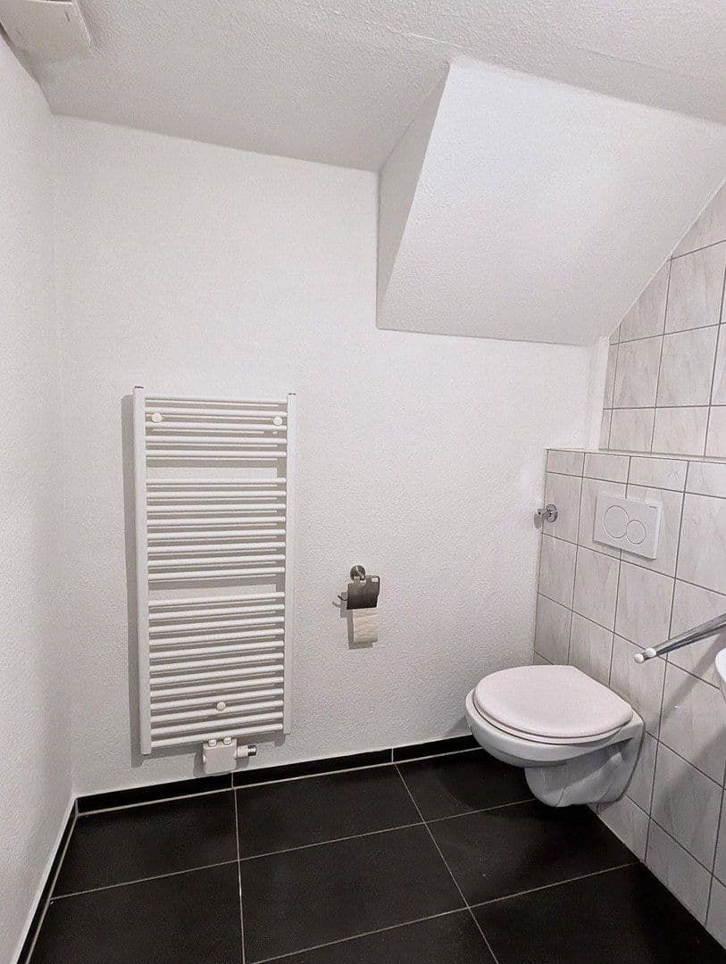 Prenájom bytu 2-izbový 58 m², Merscheider Straße 99a, Solingen, Severné Porýnie - Westfálsko Prenájom bytu 2-izbový 58 m², Merscheider Straße 99a, Solingen, Severné Porýnie - Westfálsko