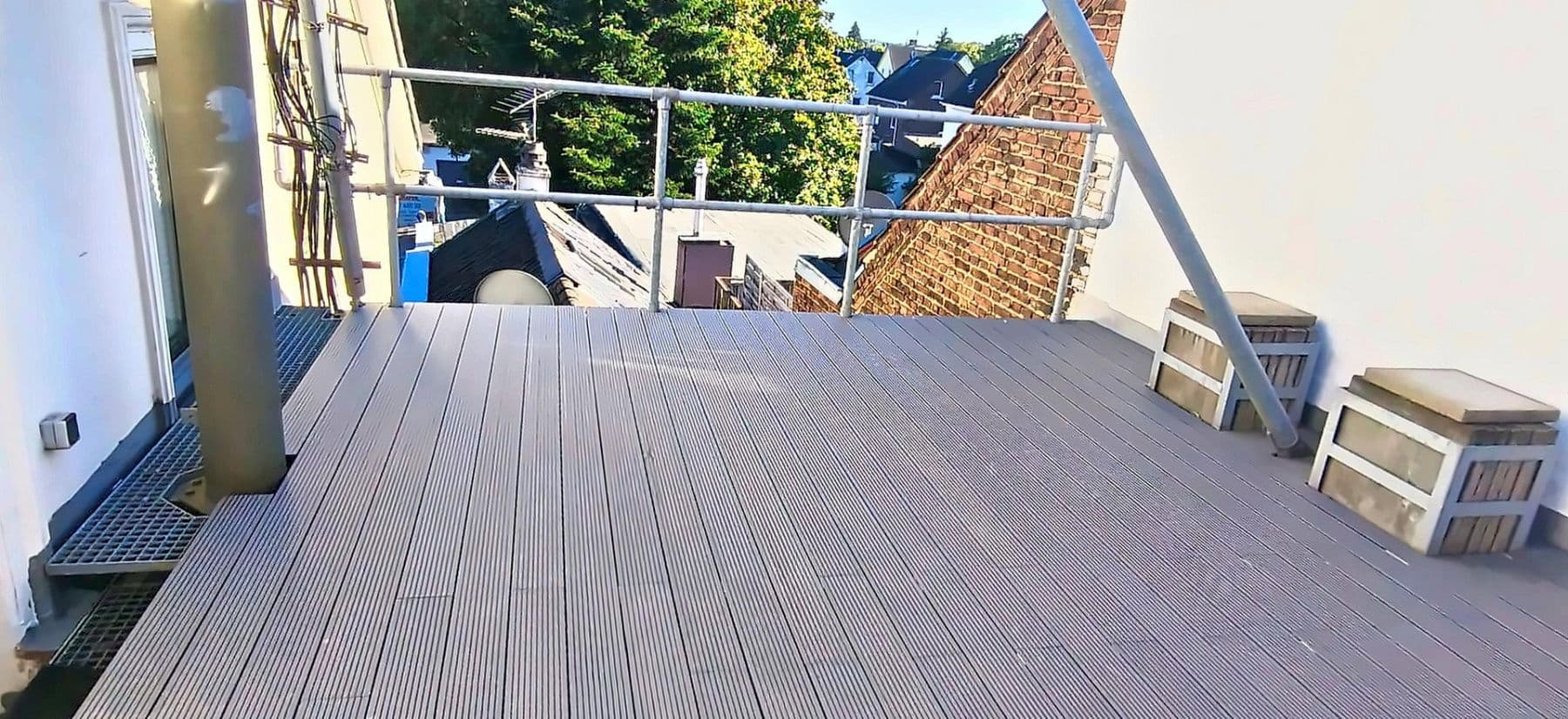 Prenájom bytu 3-izbový 95 m², Merscheider Straße 99, Solingen, Severné Porýnie - Westfálsko Prenájom bytu 3-izbový 95 m², Merscheider Straße 99, Solingen, Severné Porýnie - Westfálsko
