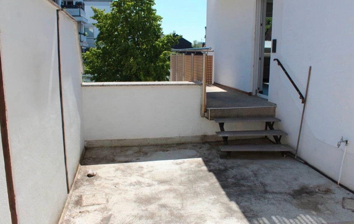 Prenájom bytu 1-izbový 10 m², Taunusstr 2, Kriftel, Hesensko Prenájom bytu 1-izbový 10 m², Taunusstr 2, Kriftel, Hesensko
