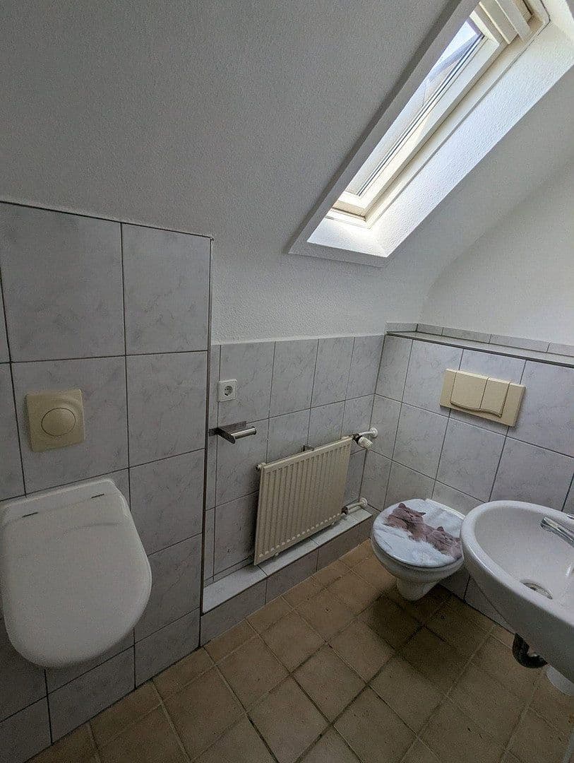 Prenájom bytu 4-izbový 78 m², Im Geiger 75, Stuttgart, Bádensko-Wurttembersko Prenájom bytu 4-izbový 78 m², Im Geiger 75, Stuttgart, Bádensko-Wurttembersko