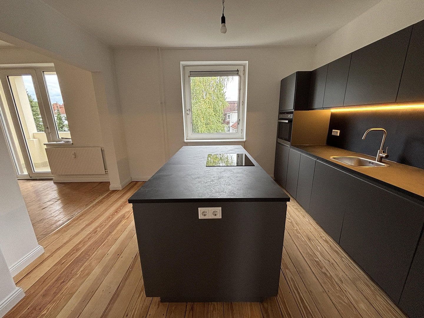 Predaj bytu 4-izbový 95 m², Hamburg, Hamburg Predaj bytu 4-izbový 95 m², Hamburg, Hamburg