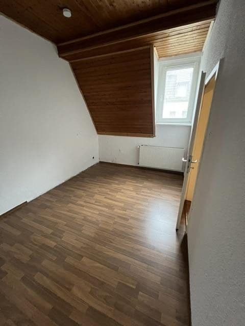 Prenájom bytu 4-izbový 98 m², Dortmund, Severné Porýnie - Westfálsko Prenájom bytu 4-izbový 98 m², Dortmund, Severné Porýnie - Westfálsko