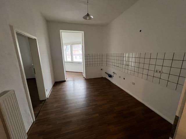 Prenájom bytu 4-izbový 98 m², Dortmund, Severné Porýnie - Westfálsko Prenájom bytu 4-izbový 98 m², Dortmund, Severné Porýnie - Westfálsko