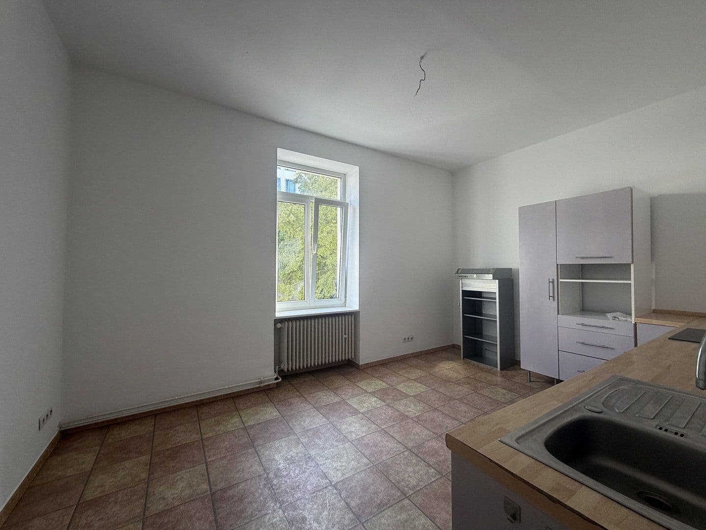 Prenájom bytu 3-izbový 98 m², Eckenheimer Landstraße 103, Frankfurt am Main, Hesensko Prenájom bytu 3-izbový 98 m², Eckenheimer Landstraße 103, Frankfurt am Main, Hesensko